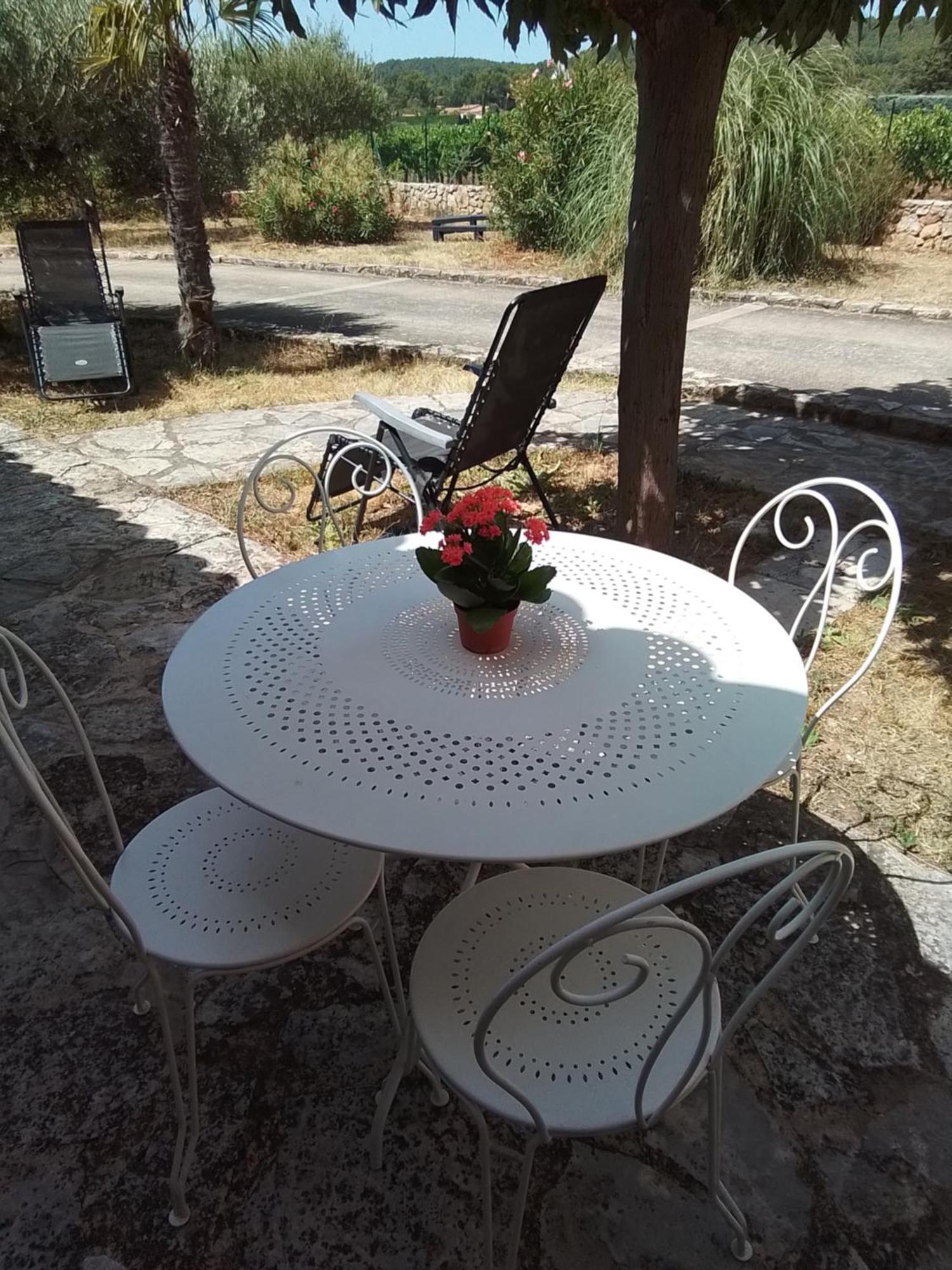 Cotignac Sejour Vacances Extérieur photo